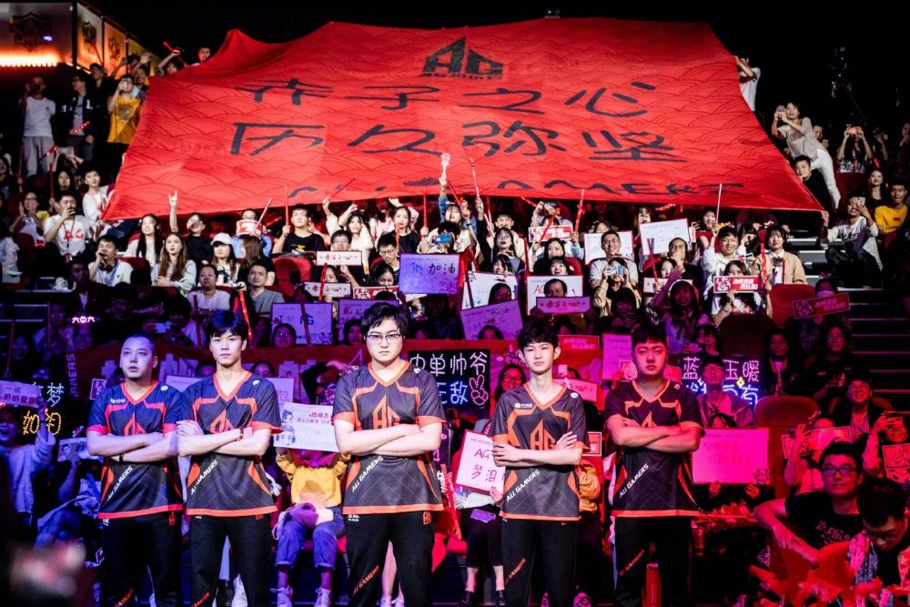 尼亚的比赛